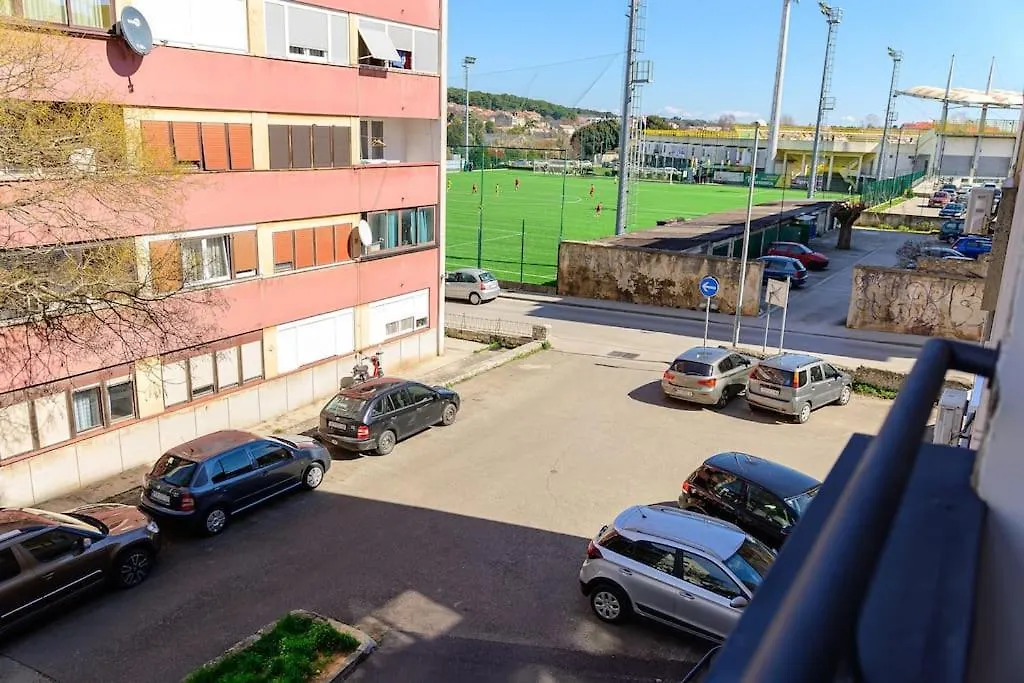 Apartman Noa Pula 0*,  Croatia
